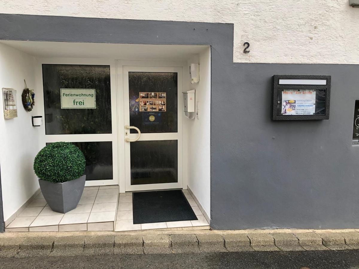 Ferienwohnungen Haus Zur Linde Cochem Esterno foto